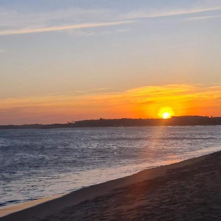 Apto 2 Quartos I 2 Banheiros I Guarapari I Por Do Sol I Wi-Fiアパートメント エクステリア 写真